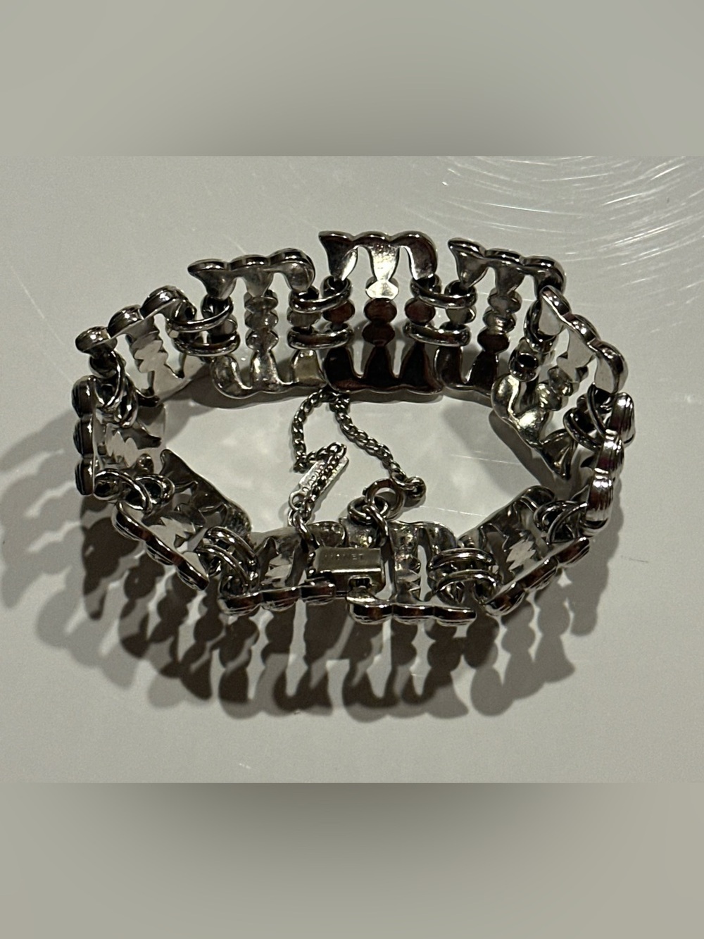 Monet Vintage Bracelet boho designer 
Silver Tone Link Statement